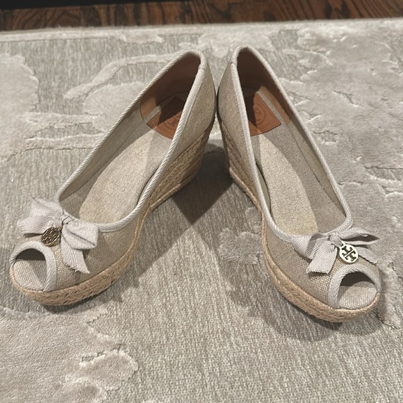 Tory Burch Cream Peep Toe Espadrille Wedges - Picture 6 of 6